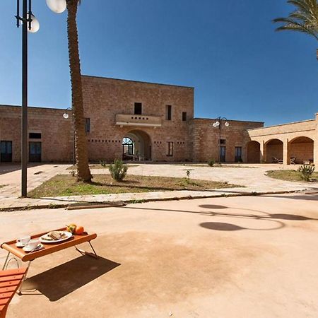 Masseria Galatea Agriturismo อเลซซาโน ภายนอก รูปภาพ
