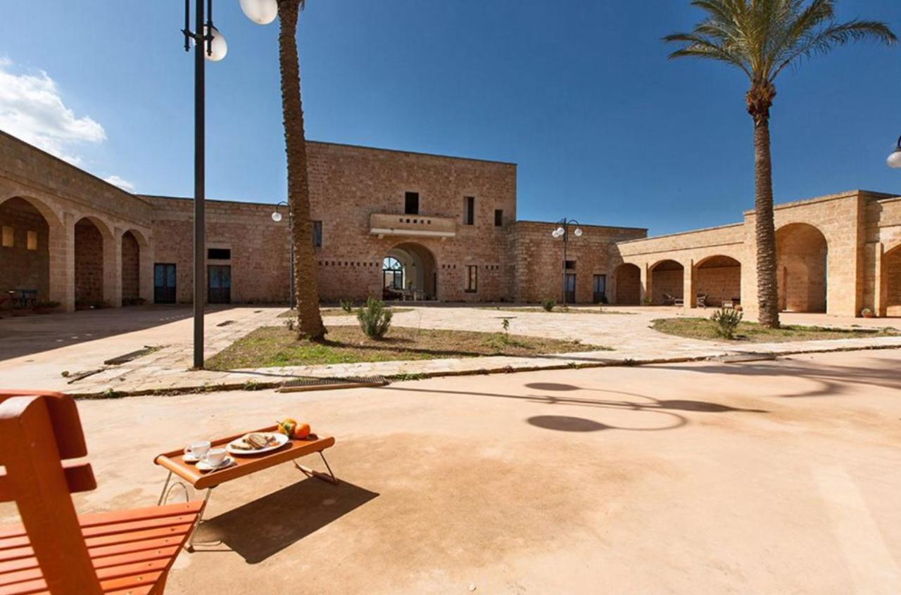 Masseria Galatea Agriturismo อเลซซาโน ภายนอก รูปภาพ